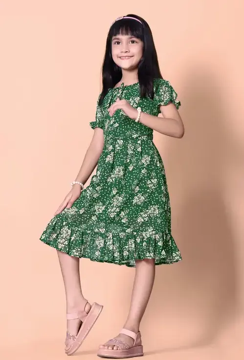 m and d dress img 4.webp